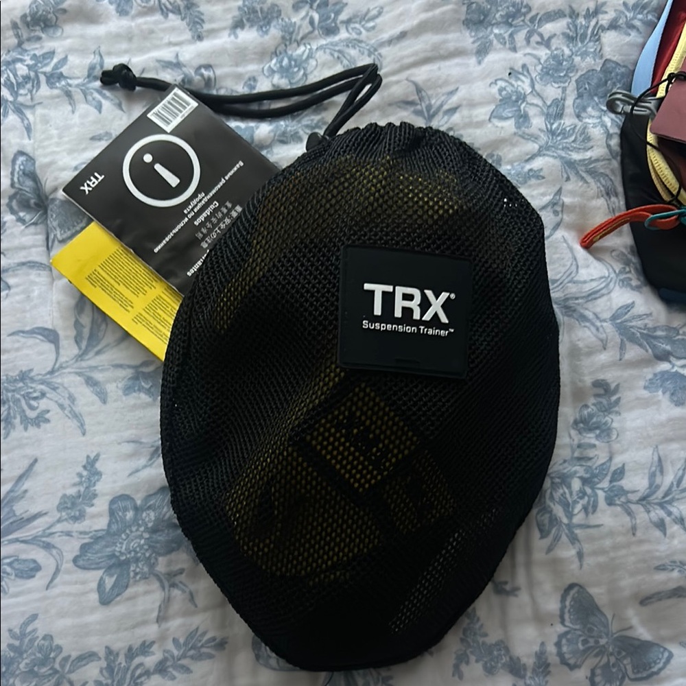 TRX Suspension Trainer with Black Mesh Bag